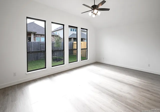4th image of 2195 Zachry Dr, New Braunfels, TX 78132 | MLS# 1884121