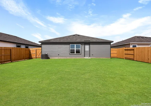 Photo 2 of Single family home for sale at 16020 Imes Way, Lytle, TX 78052 | MLS# 1884176 | Listing updated on 2025-11-18