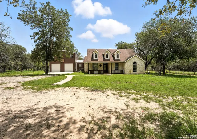 5th image of 1435 Meadow Glen, Adkins, TX 78101 | MLS# 1884192