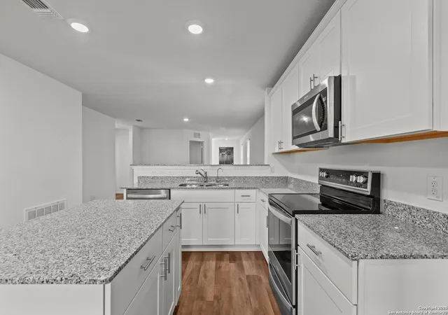 Photo 4 of Sale Pending at 8124 Brandy Branch, San Antonio, TX 78252 | MLS# 1884251 | Listing updated on 2025-10-30