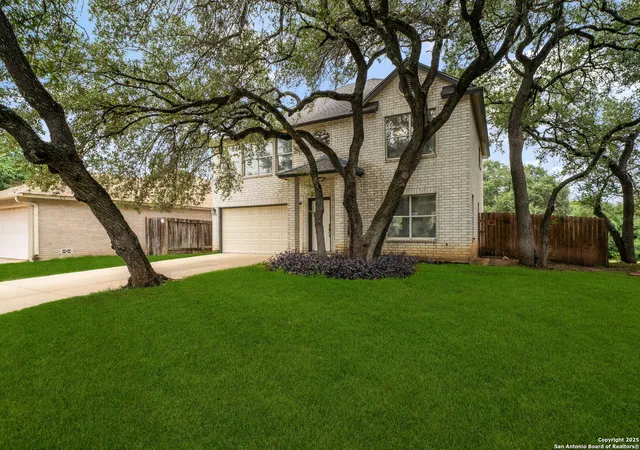 Photo 2 of Sale Pending at 1834 Enero Park, San Antonio, TX 78230 | MLS# 1884302 | Listing updated on 2026-01-23