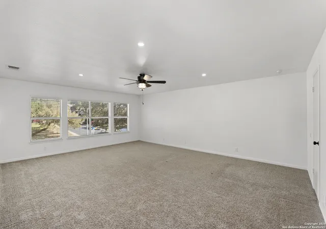 Photo 4 of Sale Pending at 16531 Cyn Cross, San Antonio, TX 78232 | MLS# 1884309 | Listing updated on 2025-09-29