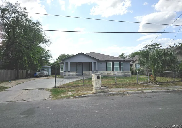 Photo 1 of Single family home for sale at 119 Dolores, San Antonio, TX 78228 | MLS# 1884332 | Listing updated on 2025-11-15