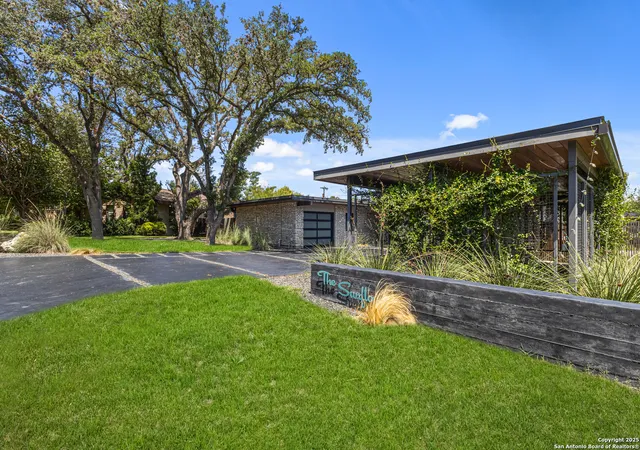 Photo 2 of Sale Pending at 10510 Sunflower, San Antonio, TX 78213 | MLS# 1884425 | Listing updated on 2025-11-24
