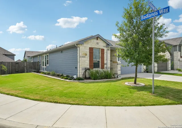 2nd image of 4938 Oxbow, Saint Hedwig, TX 78152 | MLS# 1884442