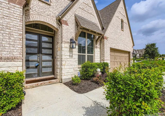 Photo 3 of Sale Pending at 28607 Bull Gate, Boerne, TX 78015 | MLS# 1884451 | Listing updated on 2025-12-05