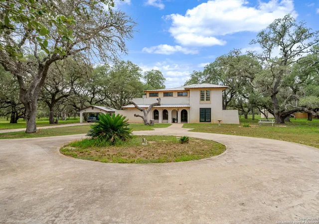 4th image of 107 Cynthia Dr, Pleasanton, TX 78064 | MLS# 1884477