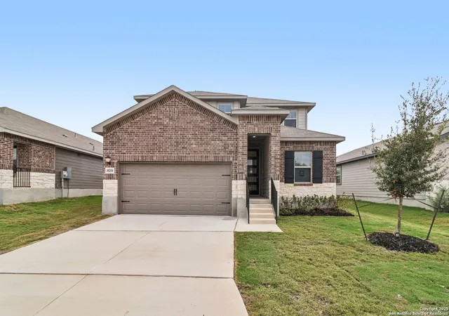 Photo 3 of Sale Pending at 10254 King Robert, San Antonio, TX 78239 | MLS# 1884525 | Listing updated on 2026-01-26