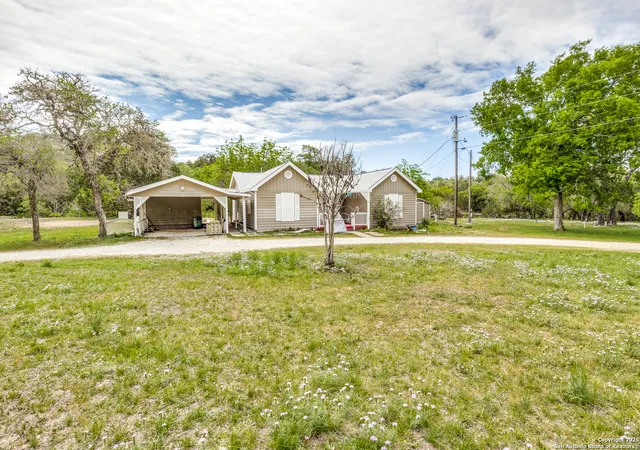 Photo 3 of Single family home for sale at 143 Platten Creek, Boerne, TX 78006 | MLS# 1884614 | Listing updated on 2025-09-14