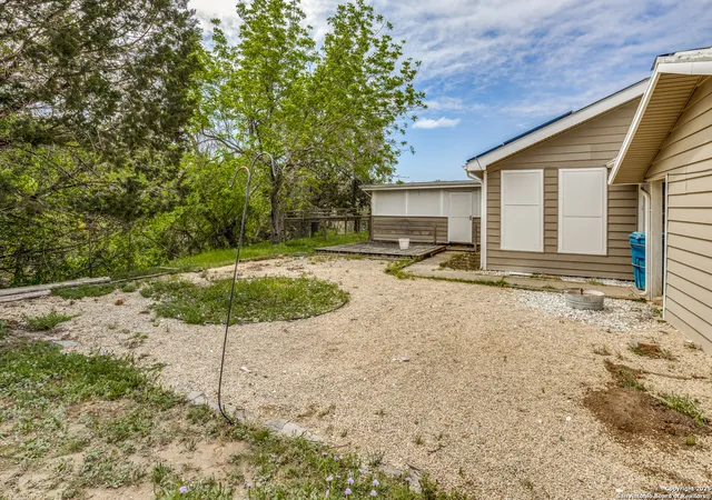 Photo 3 of Single family home for sale at 143 Platten Creek, Boerne, TX 78006 | MLS# 1884614 | Listing updated on 2025-09-14