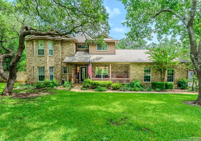 Photo 3 of Sale Pending at 26026 Oak Nest Ln, San Antonio, TX 78255 | MLS# 1884625 | Listing updated on 2025-09-09