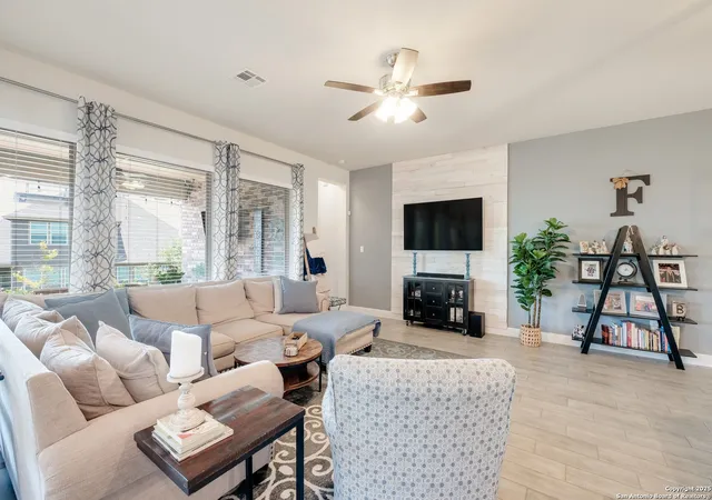 Photo 4 of Sale Pending at 12210 Cowgirl Crk, San Antonio, TX 78254 | MLS# 1884681 | Listing updated on 2025-09-29