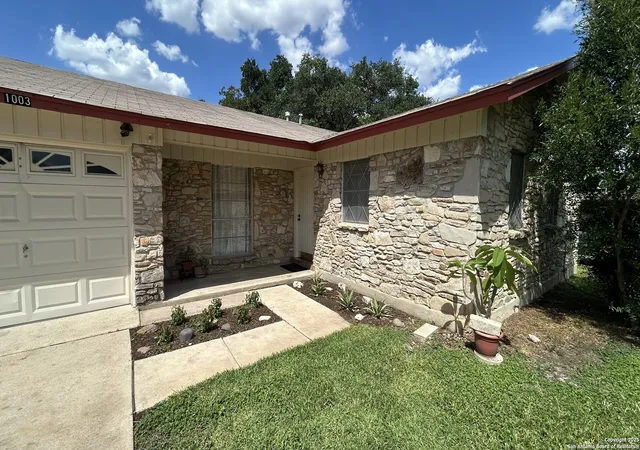 Photo 1 of Single family home for sale at 1003 Mount Capote, San Antonio, TX 78213 | MLS# 1884682 | Listing updated on 2025-09-15