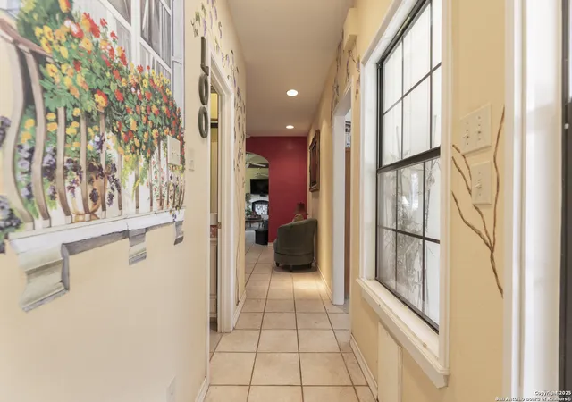 Photo 3 of Single family home for sale at 522 Preston Trail, Kerrville, TX 78028 | MLS# 1884704 | Listing updated on 2025-12-01