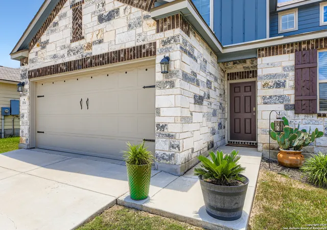 Photo 3 of Single family home for sale at 10634 Penelope, Converse, TX 78109 | MLS# 1884708 | Listing updated on 2025-11-03