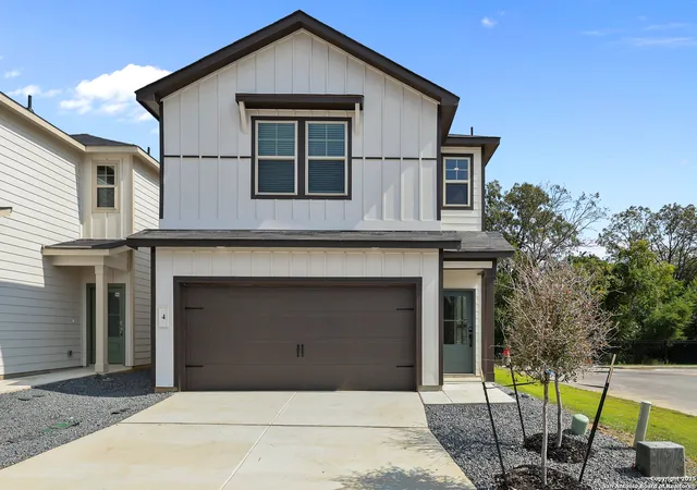 1st image of 285 W Quill Dr Building 4, San Antonio, TX 78228 | MLS# 1884863
