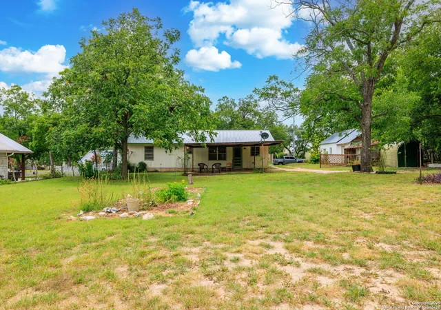 18th image of 704 W San Antonio Street, Fredericksburg, TX 78624 | MLS# 1884871