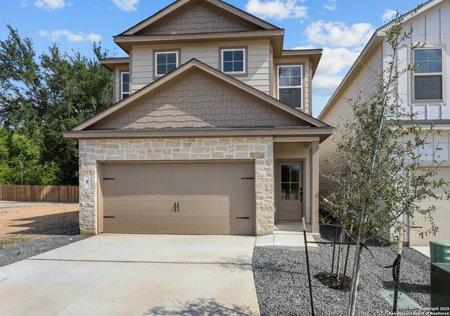 3rd image of 285 W Quill Dr Building 8, San Antonio, TX 78228 | MLS# 1884874