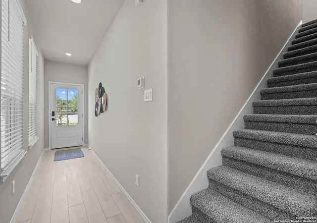 5th image of 285 W Quill Dr Building 8, San Antonio, TX 78228 | MLS# 1884874