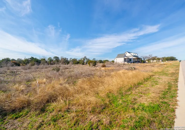 Photo 3 of Land for sale at 237 Spicewood Trails Dr, Spicewood, TX 78669 | MLS# 1884906 | Listing updated on 2025-07-28