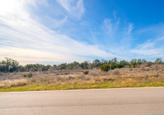 Photo 3 of Land for sale at 237 Spicewood Trails Dr, Spicewood, TX 78669 | MLS# 1884906 | Listing updated on 2025-07-28