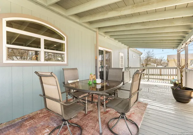 Photo 3 of Single family home for sale at 154 Sunrise Dr, Kyle, TX 78640 | MLS# 1885101 | Listing updated on 2025-10-17