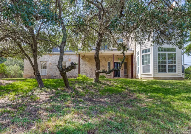 Photo 4 of Single family home for sale at 9109 Windwick, Boerne, TX 78006 | MLS# 1885155 | Listing updated on 2025-12-26