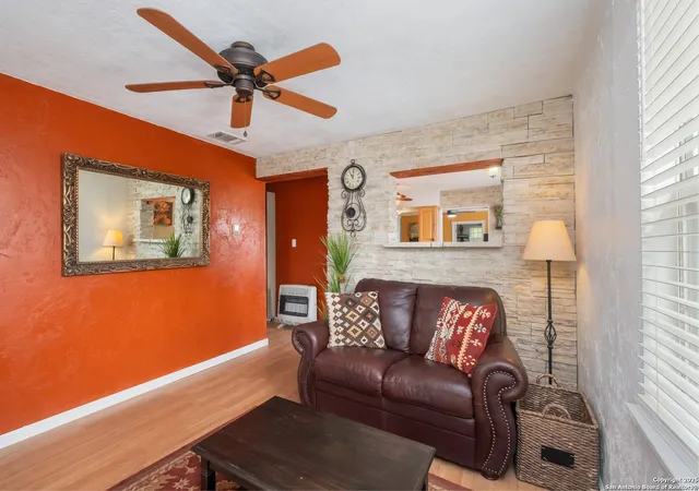 Photo 3 of Single family home for sale at 12303 Pearsall Rd, Atascosa, TX 78002 | MLS# 1885182 | Listing updated on 2025-07-29