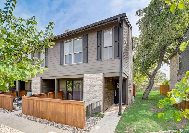 Condo for sale at 2718 Old Field #604, San Antonio, TX 78247 | MLS# 1885225