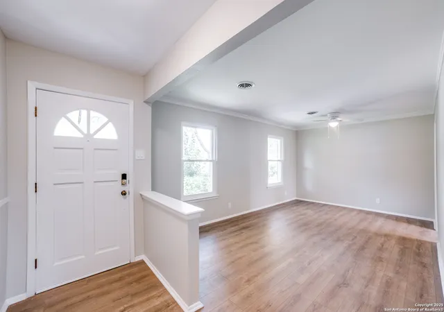 5th image of 3323 Old Frg, San Antonio, TX 78230 | MLS# 1885229