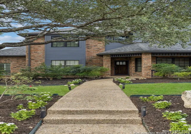 Photo 3 of Sale Pending at 15615 Cloud Top, San Antonio, TX 78248 | MLS# 1885262 | Listing updated on 2025-11-14