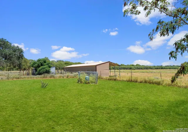 48th image of 1227 County Road 104, Floresville, TX 78114 | MLS# 1885310