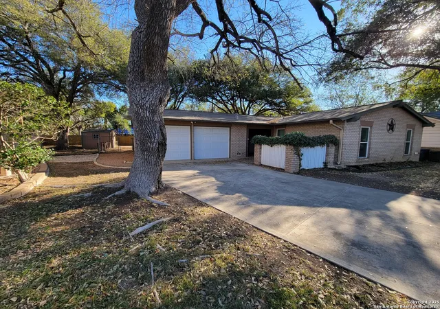 Photo 2 of Sale Pending at 10314 Willowick, San Antonio, TX 78217 | MLS# 1885352 | Listing updated on 2026-03-18