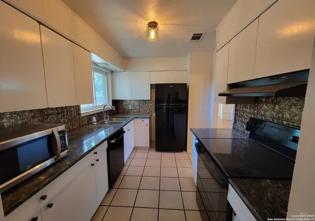 Photo 3 of Sale Pending at 10314 Willowick, San Antonio, TX 78217 | MLS# 1885352 | Listing updated on 2026-03-18