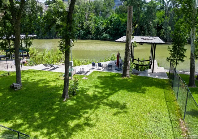 3rd image of 110 Erskine Ferry, Seguin, TX 78155 | MLS# 1885368