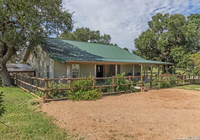 3rd image of 1141 Fm 3240, Bandera, TX 78003 | MLS# 1885403