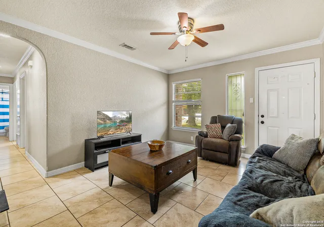 5th image of 7203 Westshire, San Antonio, TX 78227 | MLS# 1885415
