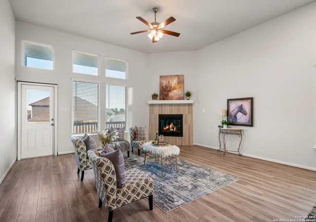 Photo 4 of Sale Pending at 3902 Gervasi, San Antonio, TX 78261 | MLS# 1885432 | Listing updated on 2025-10-30