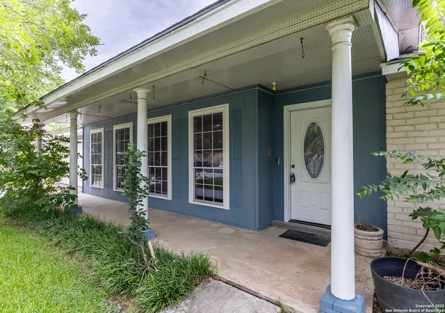 Photo 3 of Sale Pending at 13026 Los Espanada, San Antonio, TX 78233 | MLS# 1885446 | Listing updated on 2026-01-20