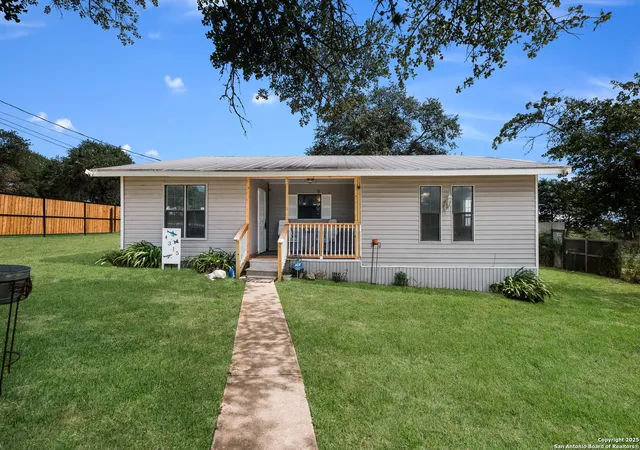 3rd image of 4315 Prelude Pass Dr, Elmendorf, TX 78112 | MLS# 1885576