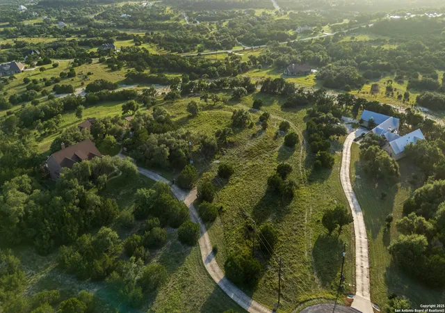 3rd image of 207 Ridge Pt, Spring Branch, TX 78070 | MLS# 1885605