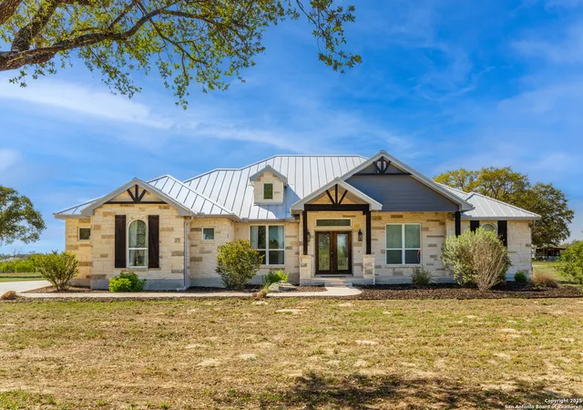3rd image of 724 Thomas Rd, Poteet, TX 78065 | MLS# 1885609