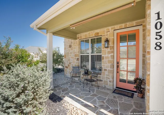 Photo 1 of Sale Pending at 1058 Creswell Ln, Kerrville, TX 78028 | MLS# 1885738 | Listing updated on 2025-12-04