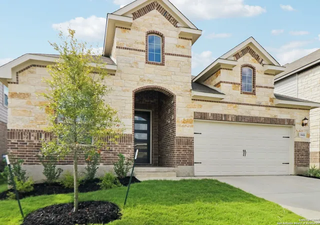 Photo 3 of Sale Pending at 10416 Bluefish Way, Boerne, TX 78006 | MLS# 1885749 | Listing updated on 2026-01-02