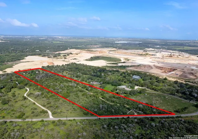 1st image of 584 Coyote, New Braunfels, TX 78132 | MLS# 1885754
