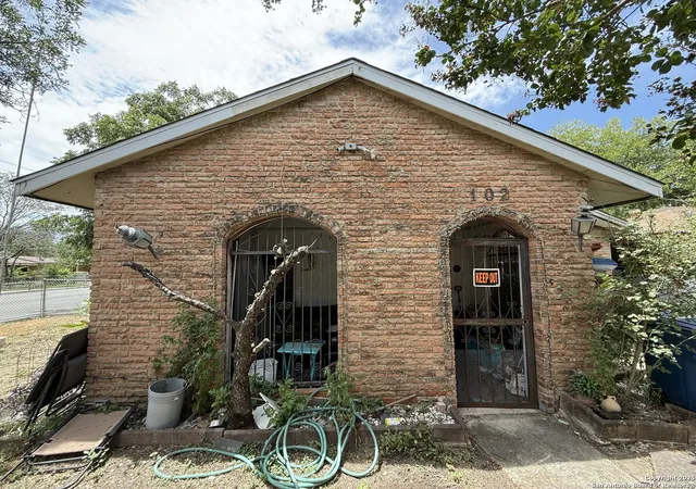 Homes for sale in San Antonio, TX | 102 Fridell, San Antonio, TX 78237 | MLS# 1885798