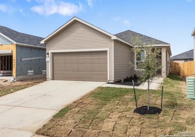 Photo 1 of Sale Pending at 9439 Platte Pl, San Antonio, TX 78221 | MLS# 1885802 | Listing updated on 2026-03-31