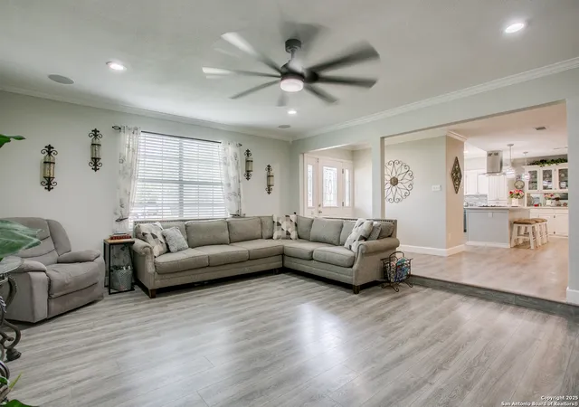 Photo 3 of Single family home for sale at 1742 Timber Oak, San Antonio, TX 78232 | MLS# 1885866 | Listing updated on 2025-10-08