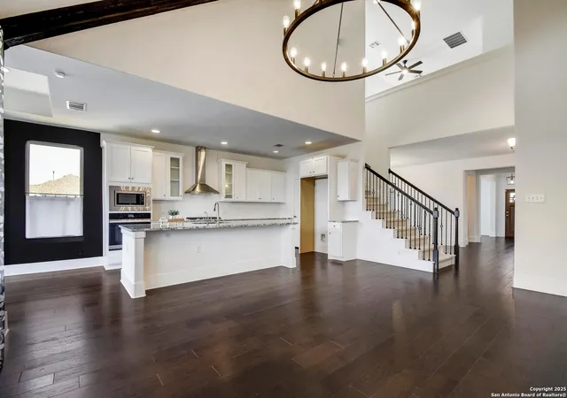 Photo 4 of Sale Pending at 216 Kilmarnock, Boerne, TX 78015 | MLS# 1885911 | Listing updated on 2026-03-26