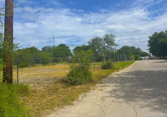 Photo 3 of Land for sale at 5103 Cannon, San Antonio, TX 78228 | MLS# 1885945 | Listing updated on 2026-04-14